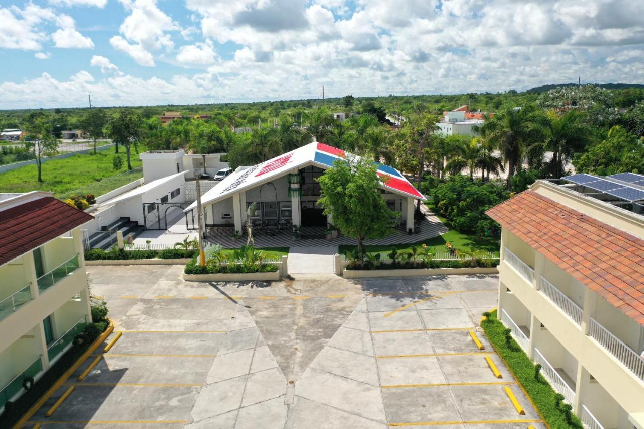 Hotel Yonu Punta Cana Exterior photo