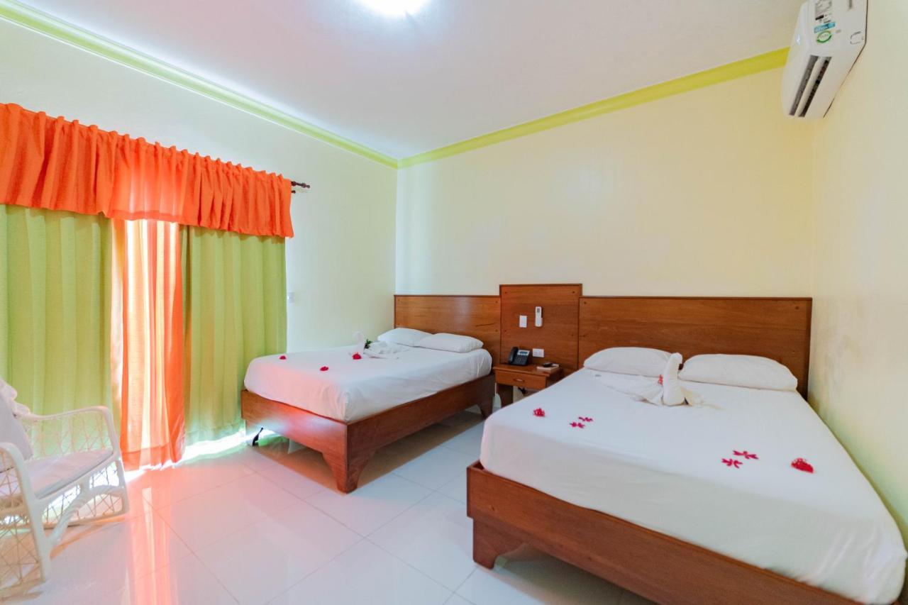 Hotel Yonu Punta Cana Exterior photo