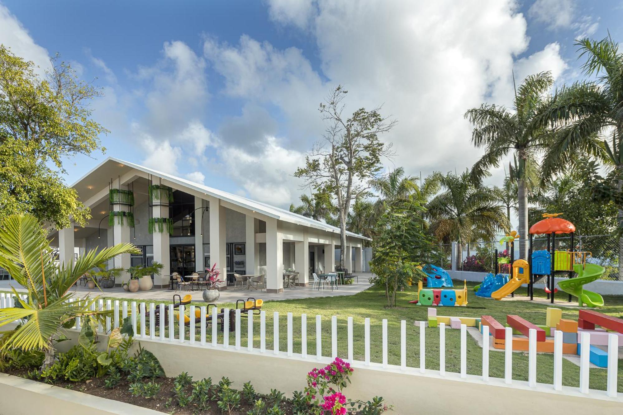 Hotel Yonu Punta Cana Exterior photo