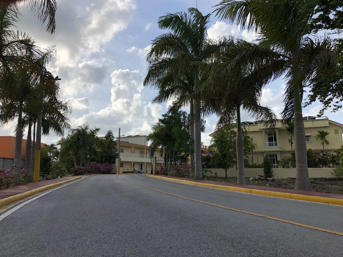 Hotel Yonu Punta Cana Exterior photo